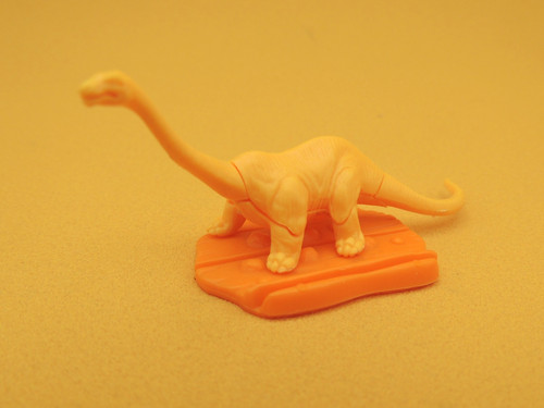 Kinder surprise diplodocus - surprise,