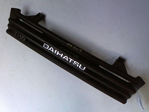 Calandre daihatsu charade - daihatsu, 3