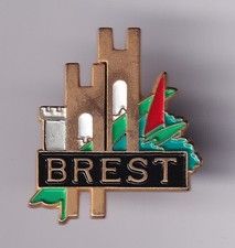 RARE PINS PIN'S .. TOURISME