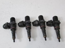 Injecteurs VOLKSWAGEN GOLF 4 045130073T