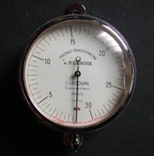 Old PHONO BLOOD PRESSURE MONITOR by Dr COURCOUX vintage LE GOUPIL Paris