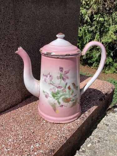 Ancienne petite cafetière