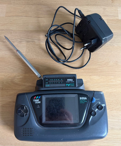 Sega game gear - console, tv