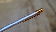 MAGNIFIQUE STYLO BILLE MUST DE