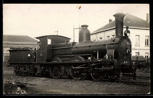 Carte postale locomotive - , à