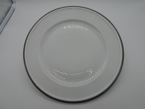 Assiette blanche - ),