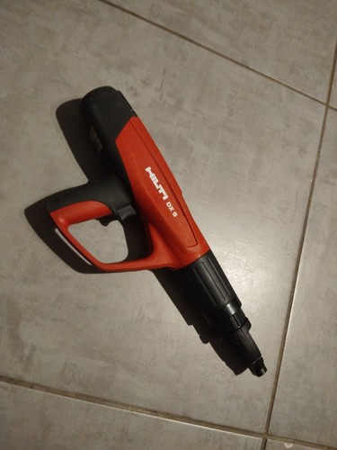 Cloueur hilti 5 - dx,