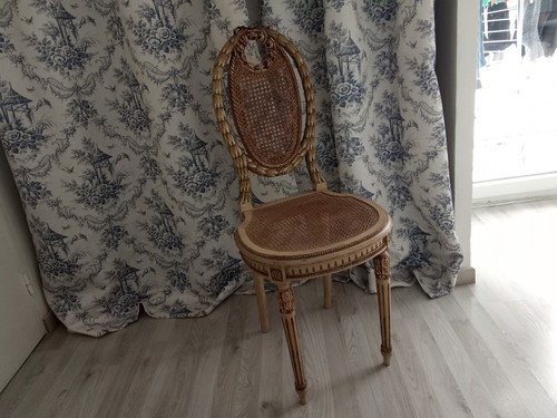 Adorable chaise cannée - chaise, style