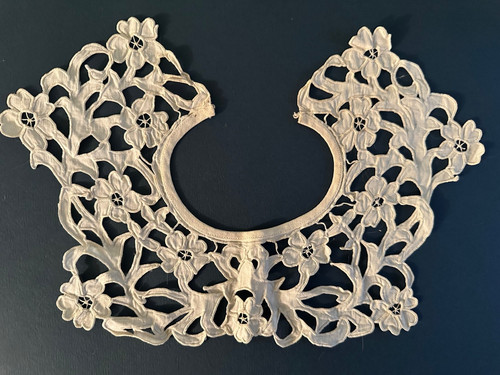 Ancien col bébé broderie - col,