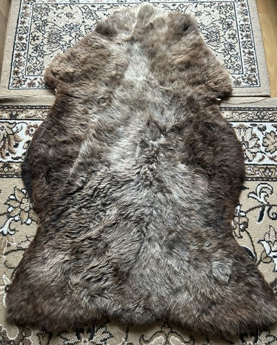 Grand tapis peau mouton - grand, de
