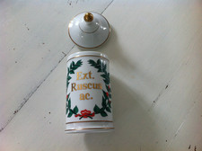 Pot a pharmacie en porcelaine