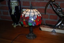 LAMPE DE CHEVET TYPE TIFFANY HAUTEUR 35 CM