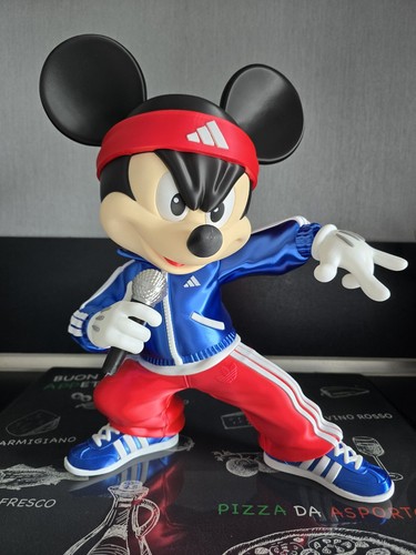 Figurine mickey mouse - figurine,