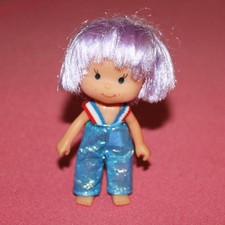 Jouet vintage poupée