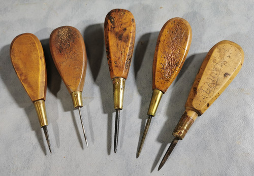 Outils anciens cordonnier 5 - outils,