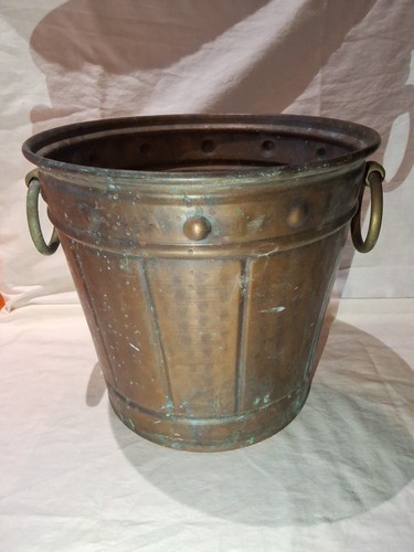 Ancien seau champagne - seau, a