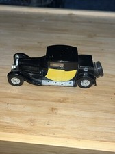 USED Yesteryear 1928 Y24 Bugatti  type 44.... Display Model  VGC #113