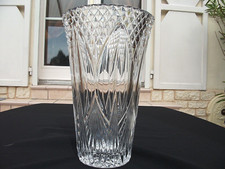 GRAND VASE CRISTAL VAL SAINT LAMBERT-MODELE ALAIN-MILIEU XXe-DLG DAUM-BACCARAT