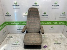 SIEGE AVANT GAUCHE (