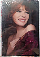 Plaque Métal Tôlée 20X30  MYLENE FARMER  / CONCERT MUSIQUE Nwetg