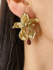 1 boucle d'oreille clou tige