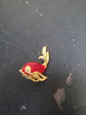 Red and Gold Fish Pine
