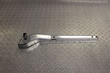 RAIL DE PRÉHENSION D'AILE