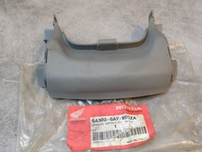 Couvercle central avant gris