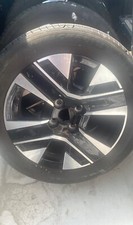 Lot 3 jantes avec pneus