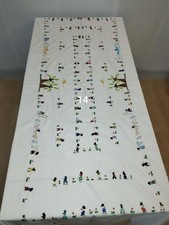 JOLIE NAPPE DE TABLE FINE BRODEE MAINS Artisanat Madagascar Bonhommes 14