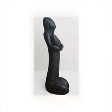 Statue Femme Phallus En Pierre