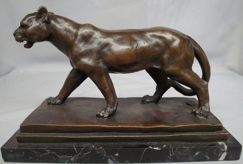 Statue sculpture lion lionne - statue,