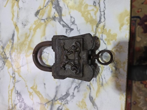 Ancien cadenas fer breveté - ancien, en