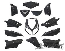 Capot Complet 13 Pièces Noir