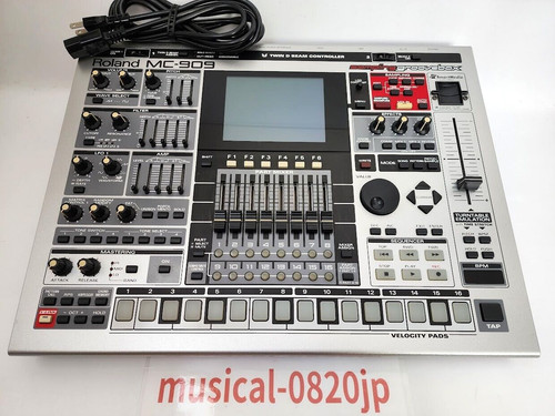 Roland 909 music sampler - mc-909,