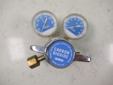 Oxweld Carbon Dioxide Brass Compressed Gas Regulator Dual Gauge R-77 Trimline