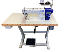 Machine à coudre linéaire JUKI DDL7000A - Complète avec table et cadre