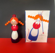 ANTIQUE PAINTED WOOD TOY - KNITTING "FIFI TOAST" "PIPPI LONGSTRUMP" IN BOX