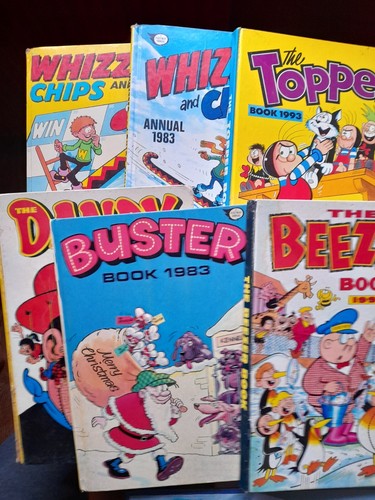 Lot annuals britanniques - lot,