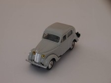 NOREV 1/43 RENAULT JUVAQUATRE