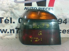 Feu arriere principal gauche