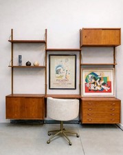 Isabelle, l'étagère Poul