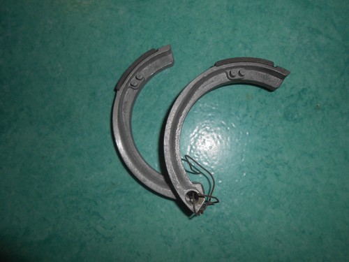 Paire masselottes embrayage