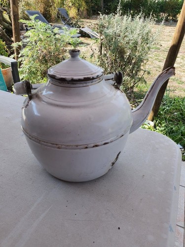 Bouilloire ancienne émaillée - bouilloire,