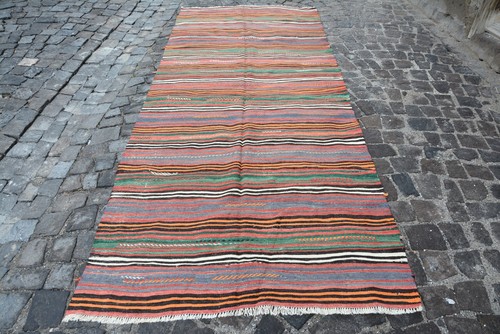 Grand tapis turc - , de