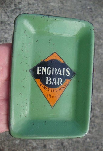 Ancien cendrier émaillé - ancien,