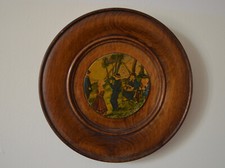 Assiette décorative en bois