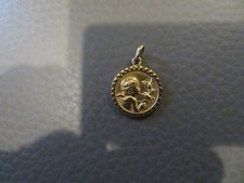 médaille ange et colombe en