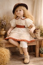 💚 Poupée EDW  "Carine"