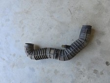 LAND ROVER DEFENDER 90 110 300TDI AIR CLEANER DUCT 300 tdi turbo to air box